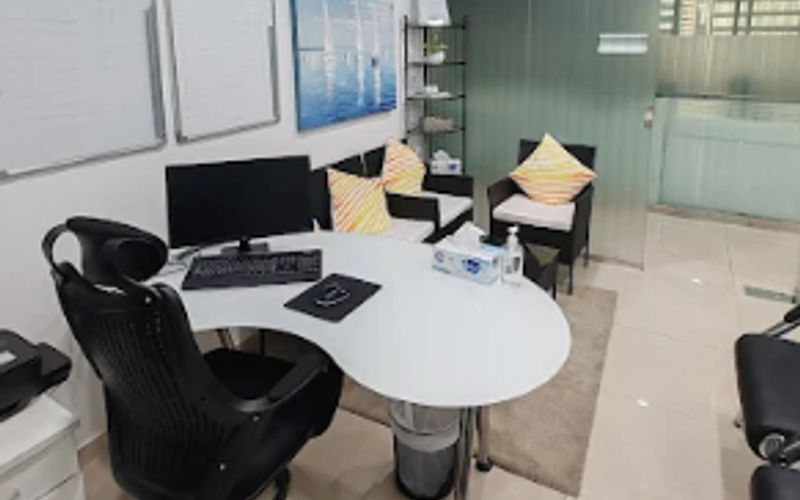 Hazaa Bin Zayed The First St, Al Danah - Zone 1, 6 DESKS Hazaa Bin Zayed The First St, Al Danah - Zone 1 Image 1