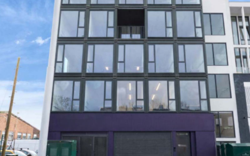 107 Lancaster Road, New Barnet London, 4 DESKS 107 Lancaster Road, New Barnet London Image 1