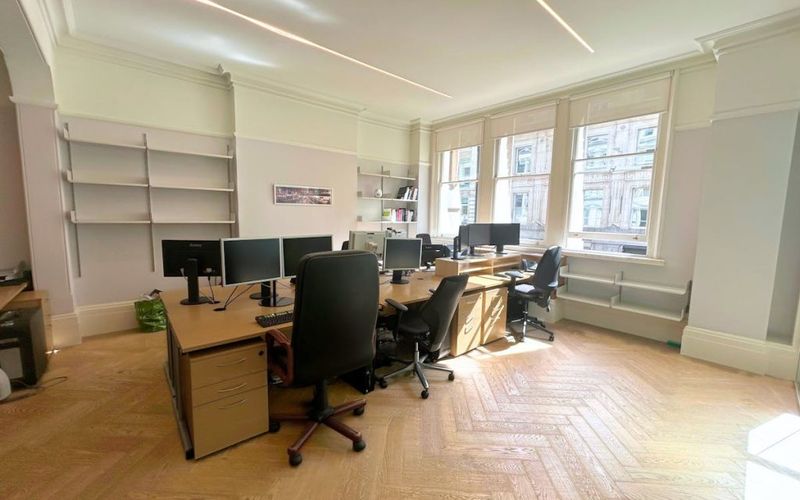33 Eastcheap, London Image 1