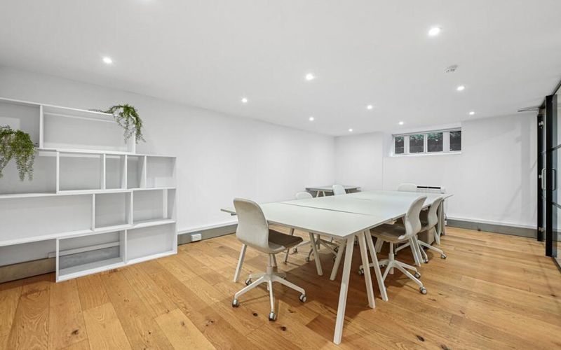 32B Wharf Rd, Shoreditch, 6 DESKS 32B Wharf Rd, Shoreditch Image 1