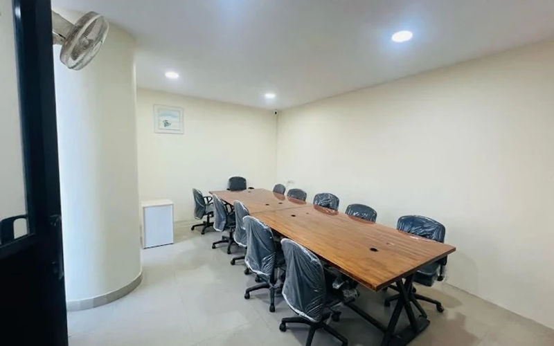 Workz Floor  Motati Meadows 103 Old Madras Rd Bennigna Halli C V Raman Nagar, Bengaluru Image 1