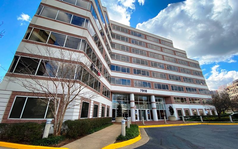 7918 Jones Branch Drive, Tysons, 12 DESKS 7918 Jones Branch Drive, Tysons Image 1