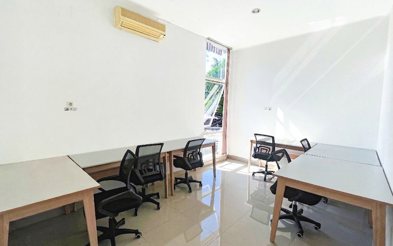 No. 6, Manahan Jl Menteri Supeno, Surakarta Banjarsari Image 1