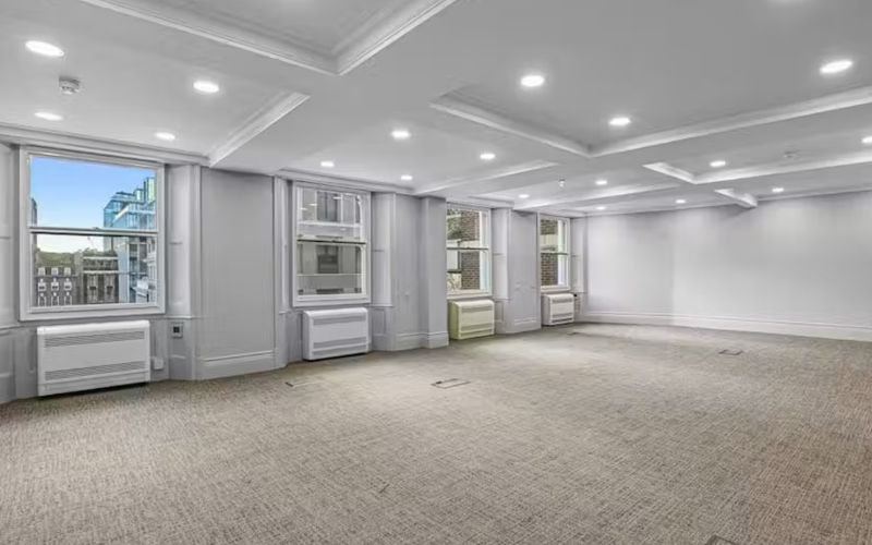 16 Hanover Square, Mayfair Image 1
