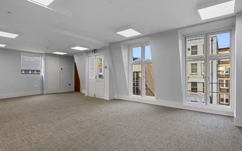 16 Hanover Square, Mayfair Image 1