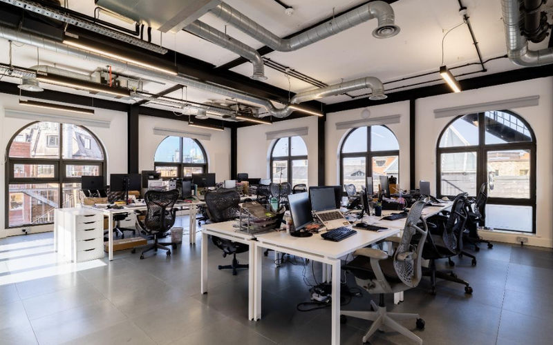 111 Charterhouse Street, London Image 1