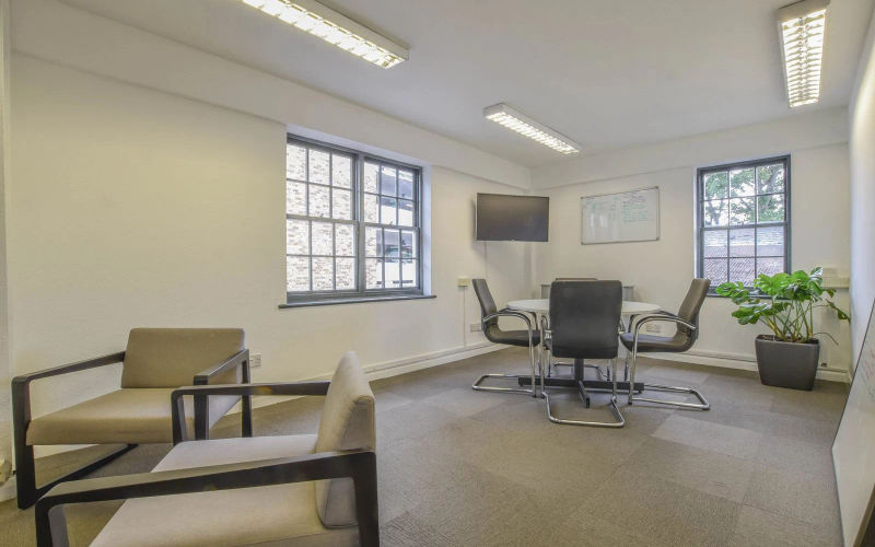 4 Fore Street, Hertfordshire Image 1