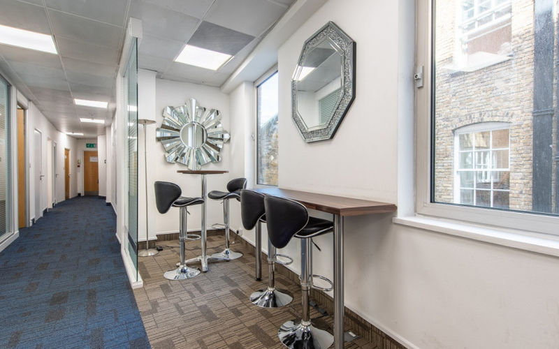 14-16 Dowgate Hill Cannon Street, London Image 10