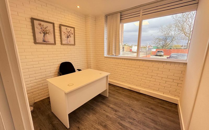 460-466 Uxbridge Road, Hayes Image 6