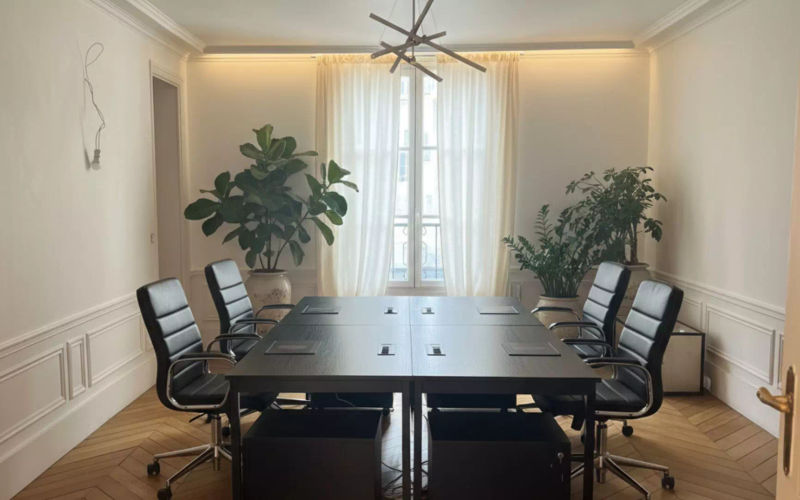 11bis Rue De Surène, Paris Image 1