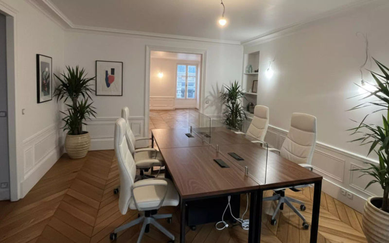 11bis Rue De Surène, Paris, 4 DESKS 11bis Rue De Surène, Paris Image 1