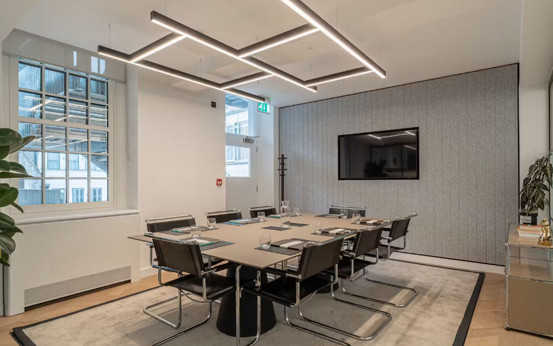 15 Berkeley Street, London, 12 DESKS 15 Berkeley Street, London Image 1