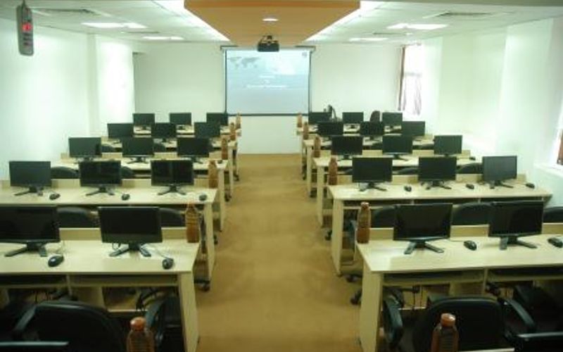 First Main Road Rajiv Gandhi Salai Nehru Nagar Kottivakkam, Chennai Image 1