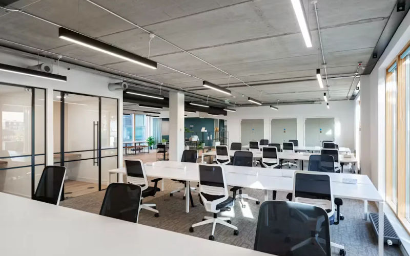 12-15 Bermondsey Square, London Image 1