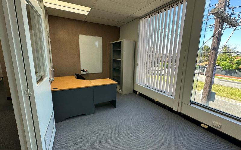 600 Hampton Street, Brighton, 7 DESKS 600 Hampton Street, Brighton Image 1