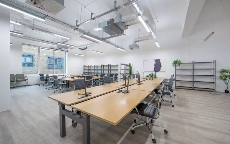 120 Camden High Street, London Image 1