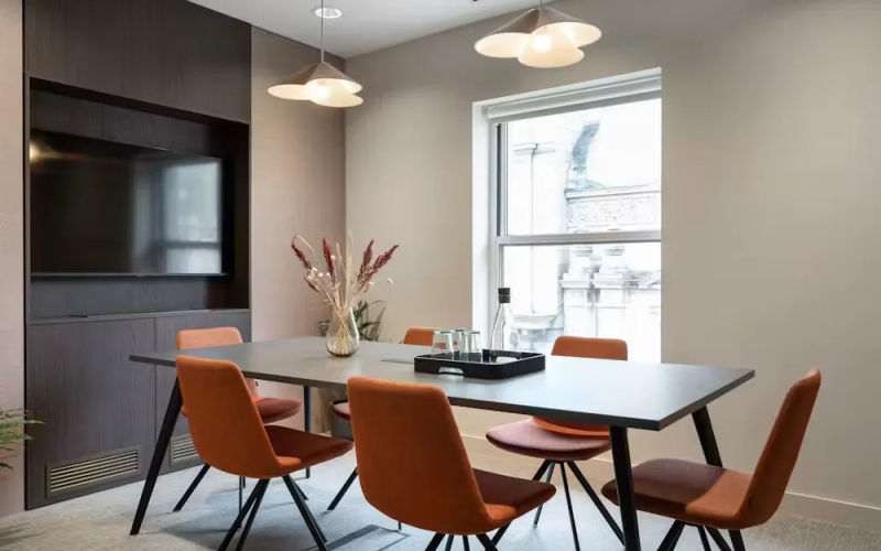 4 Moorgate, London Image 1