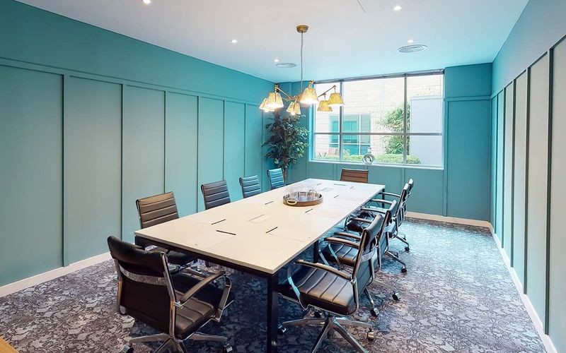 8 Lombard Road, London Image 6