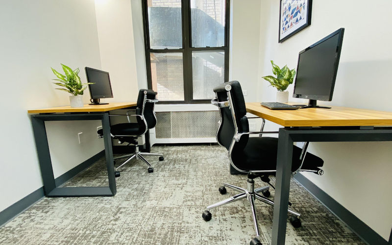 353 Lexington Avenue, New York City, 12 DESKS 353 Lexington Avenue, New York City Image 1