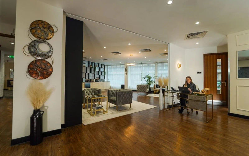 42 Upper Berkeley Street, Greater London Image 4