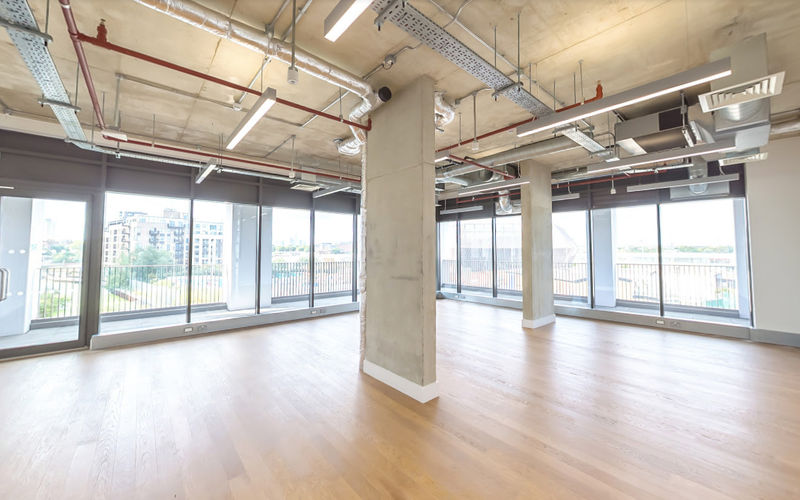 12 Marshgate Lane, London Image 1