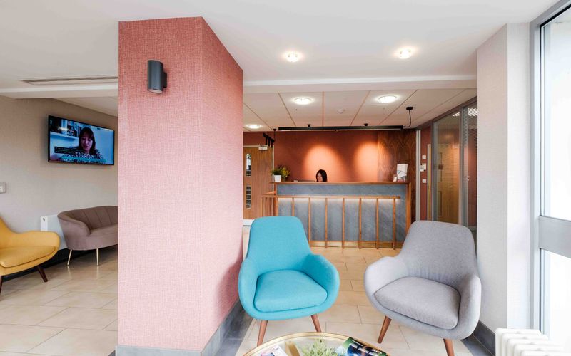 120 Bunns Lane, Greater London Image 13