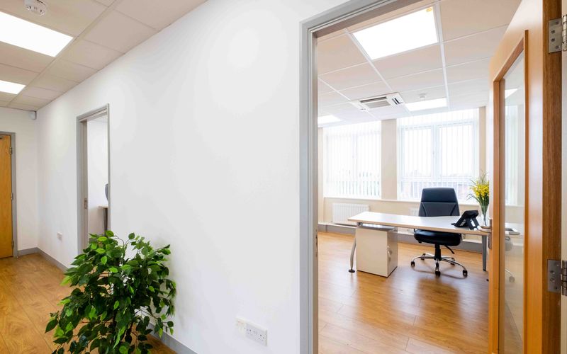 120 Bunns Lane, Greater London Image 12