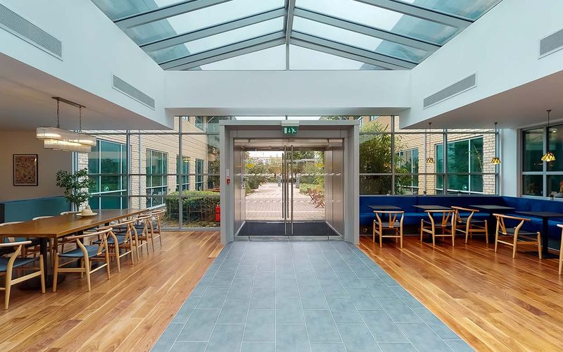 Brunel Road, Theale Reading Image 7