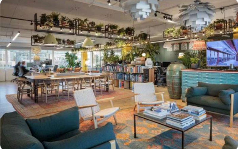 60 Charlotte Street, London Image 1
