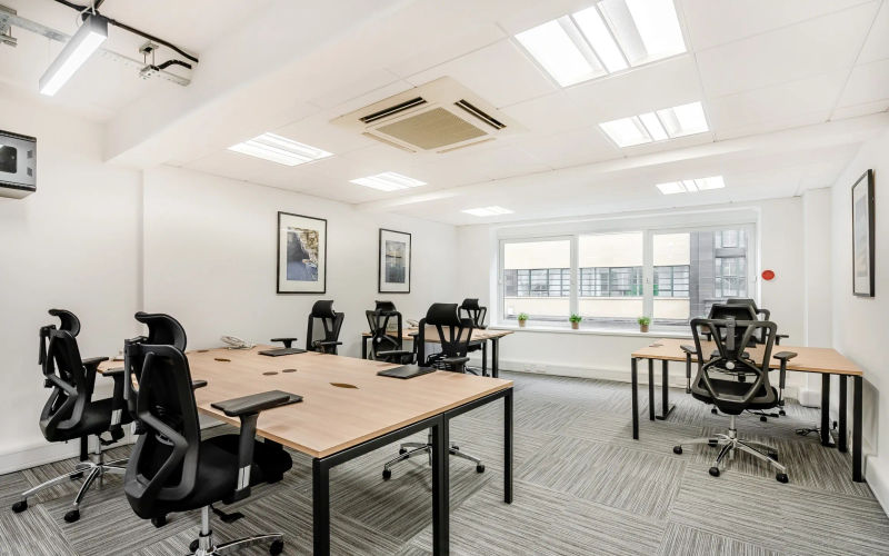123 Minories, London, 10 DESKS 123 Minories, London Image 1