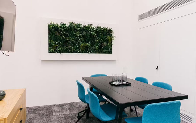 23 Great Titchfield Street, Fitzrovia Image 1