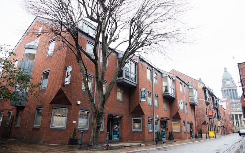 32 Park Cross Street, Leeds Image 1