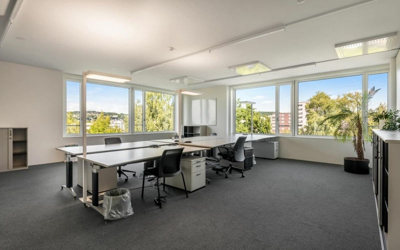 27 Obstgartenstrasse, Kloten, 42 DESKS 27 Obstgartenstrasse, Kloten Image 1