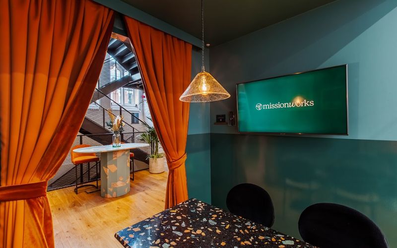 41 Iffley Road, London Image 6