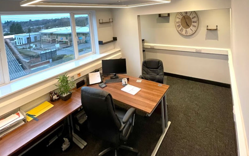 21 Reddicap Trading Estate, Sutton Coldfield, 2 DESKS 21 Reddicap Trading Estate, Sutton Coldfield Image 1