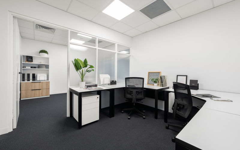2A Westall Road, Clayton Image 1
