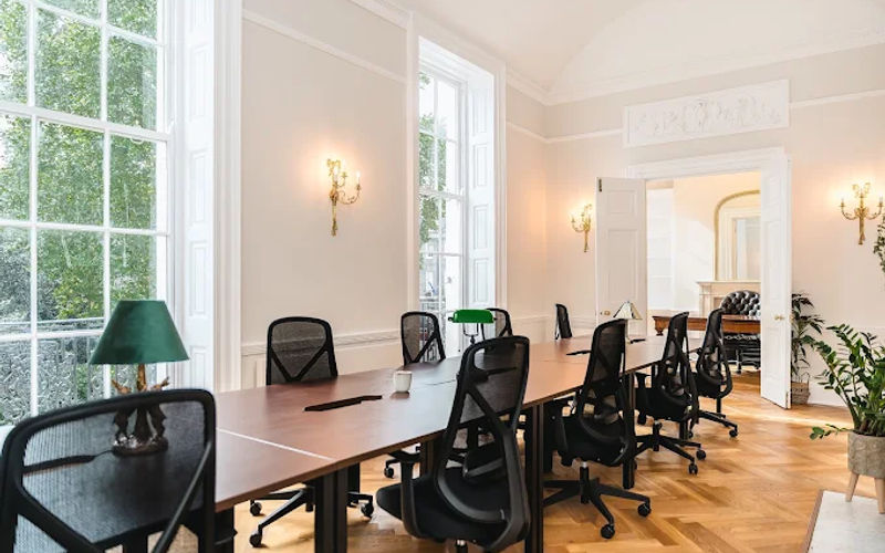 29 Queen Square, Bristol, 44 DESKS 29 Queen Square, Bristol Image 1