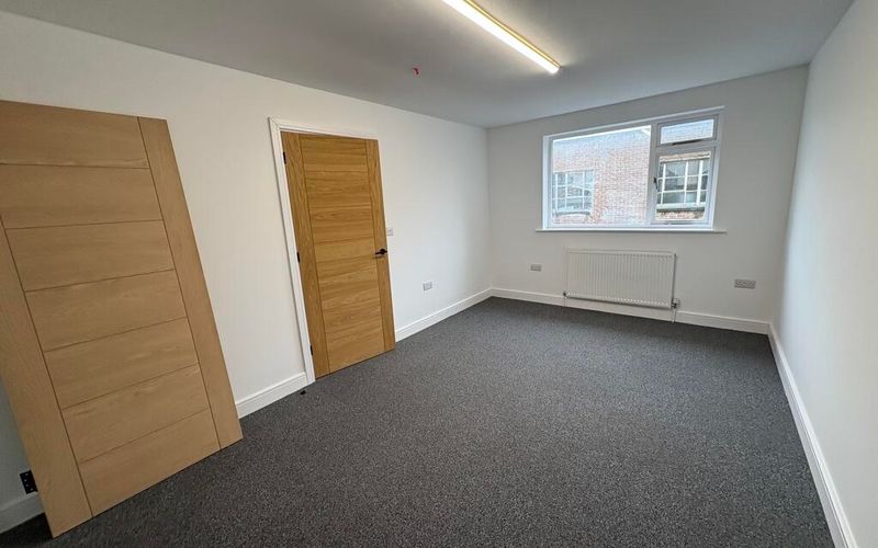 23 Barratt Lane, Beeston, 3 DESKS 23 Barratt Lane, Beeston Image 1
