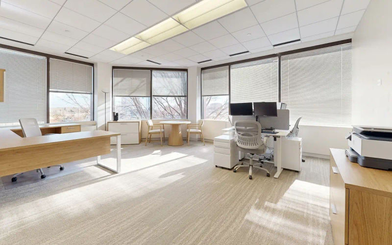 700 E Butterfield Road, Lombard, 5 DESKS 700 E Butterfield Road, Lombard Image 1