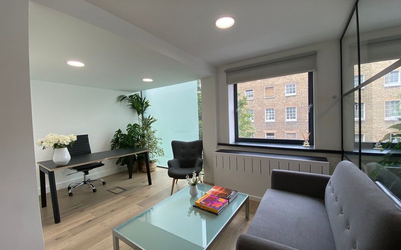 4 Manchester Street Marylebone, London Image 1