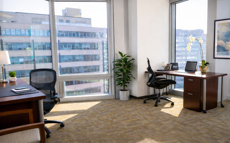1717 K Street Nw, Washington, 6 DESKS 1717 K Street Nw, Washington Image 1