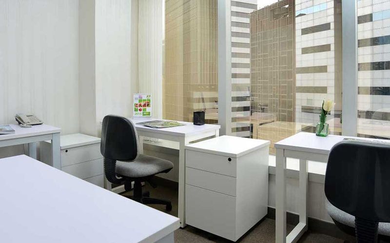 178-186 Johnston Road, Wan Chai Image 2