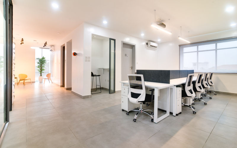 4/6 Ajose Adeogun Street, Lagos Image 1