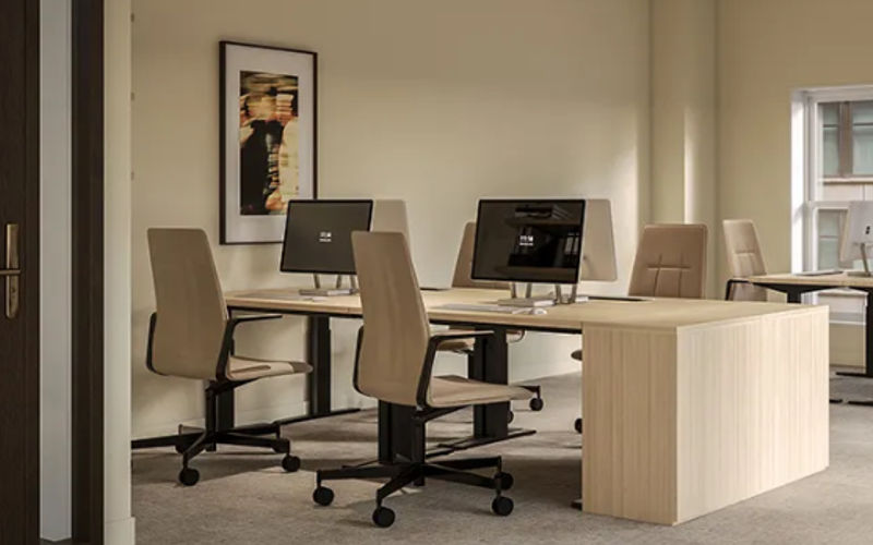 33 Chancery Ln, London, 8 DESKS 33 Chancery Ln, London Image 1