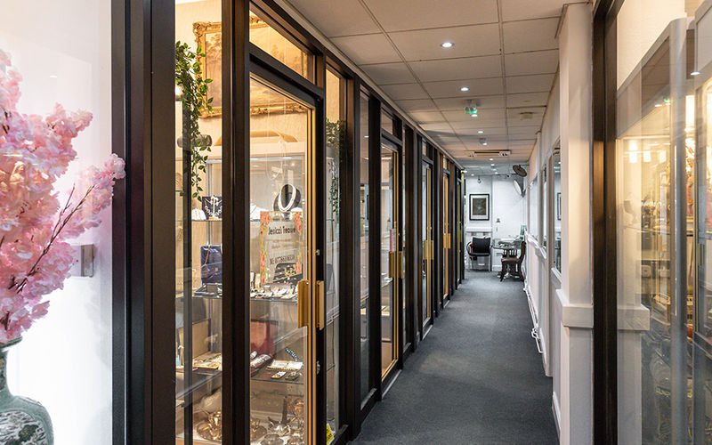 58-60 Kensington Church Street, London Image 5