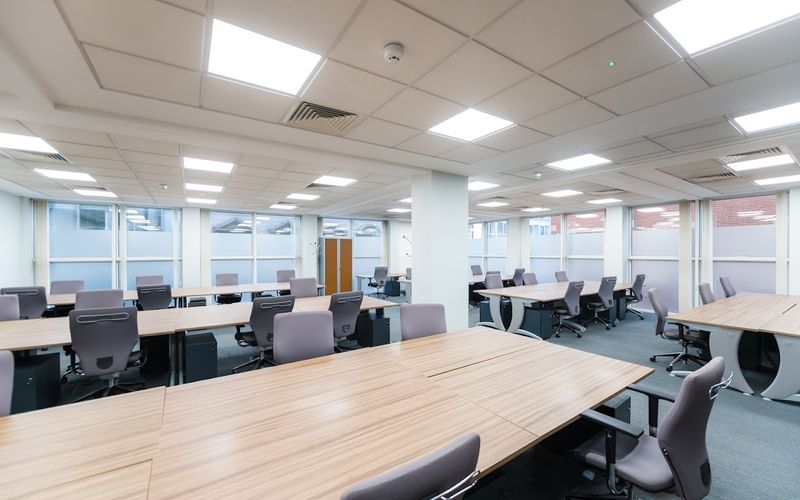 41 Arthur Street, Belfast Image 2