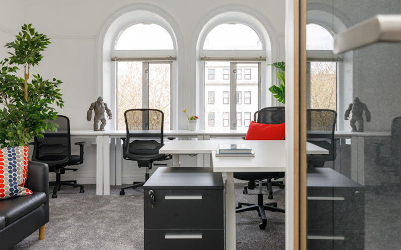43 O'connell Street Upper, Dublin, 5 DESKS 43 O'connell Street Upper, Dublin Image 1