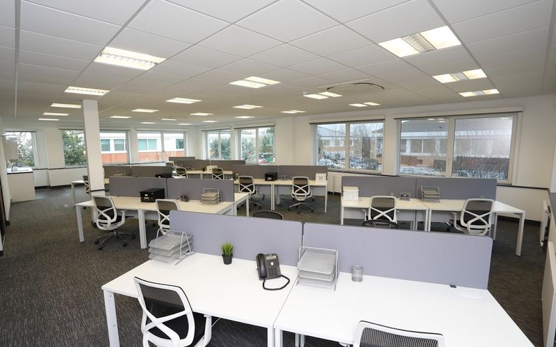 Parkway Court, Oxford Business Park Image 3