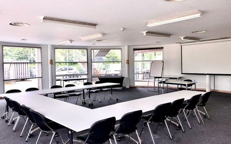 99 Parkway Avenue, Sheffield Image 4