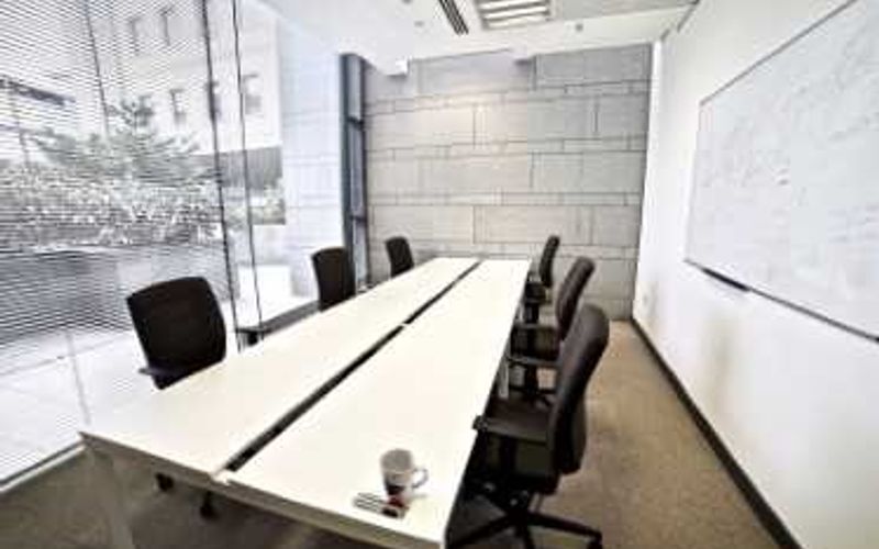 One Georges Quay Plaza, Dublin Image 3